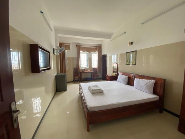 Hotel My Viet Dĩ An Zewnętrze zdjęcie
